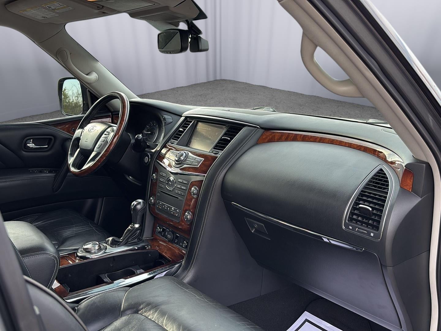 2017 INFINITI QX80 Base
