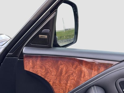 2017 INFINITI QX80 Base