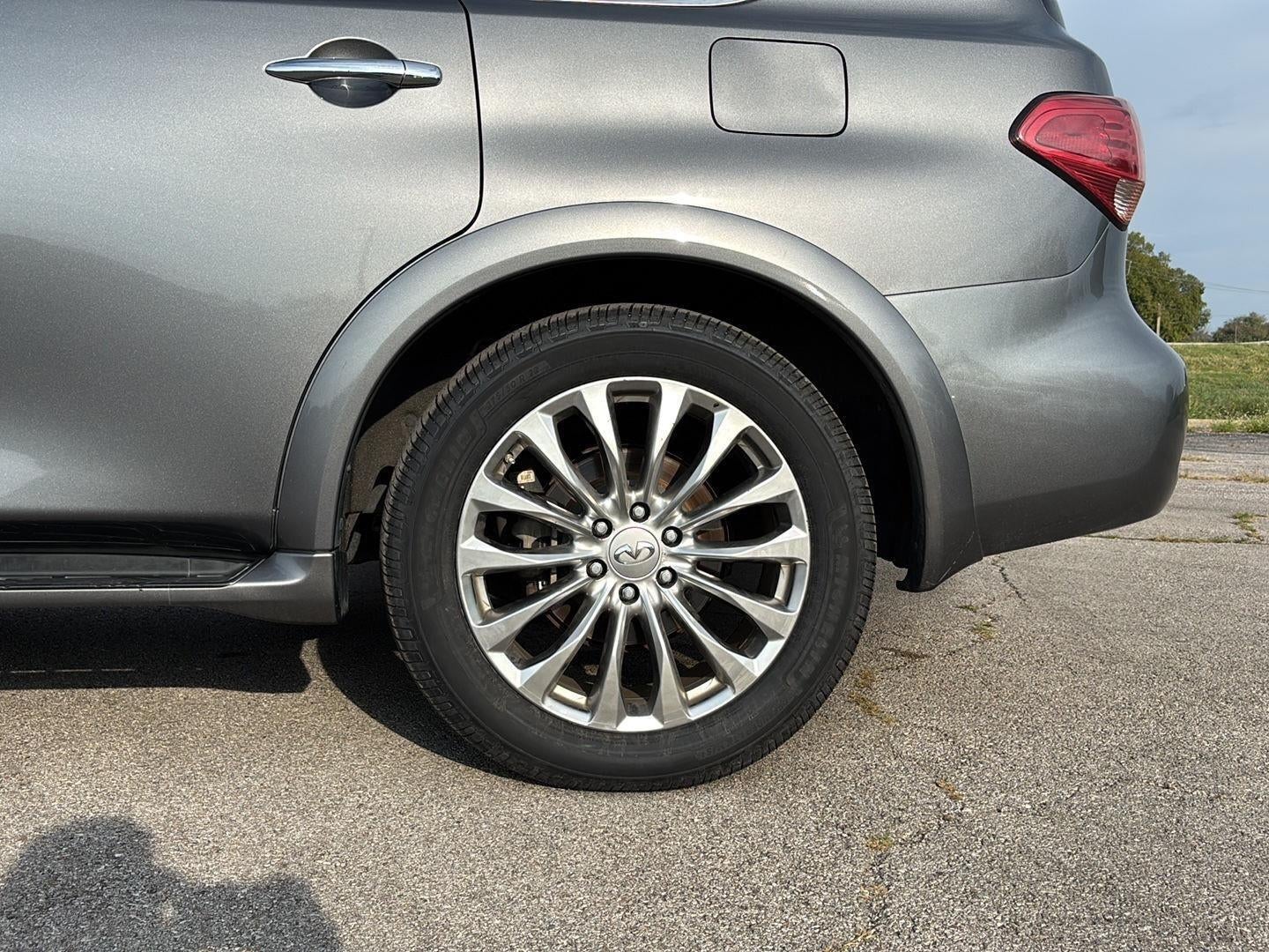 2017 INFINITI QX80 Base
