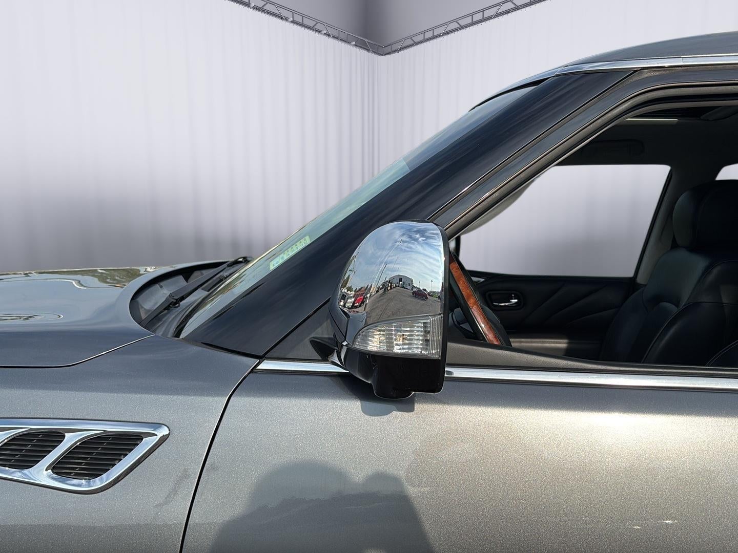 2017 INFINITI QX80 Base