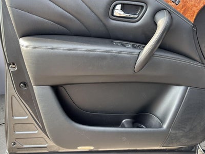 2017 INFINITI QX80 Base
