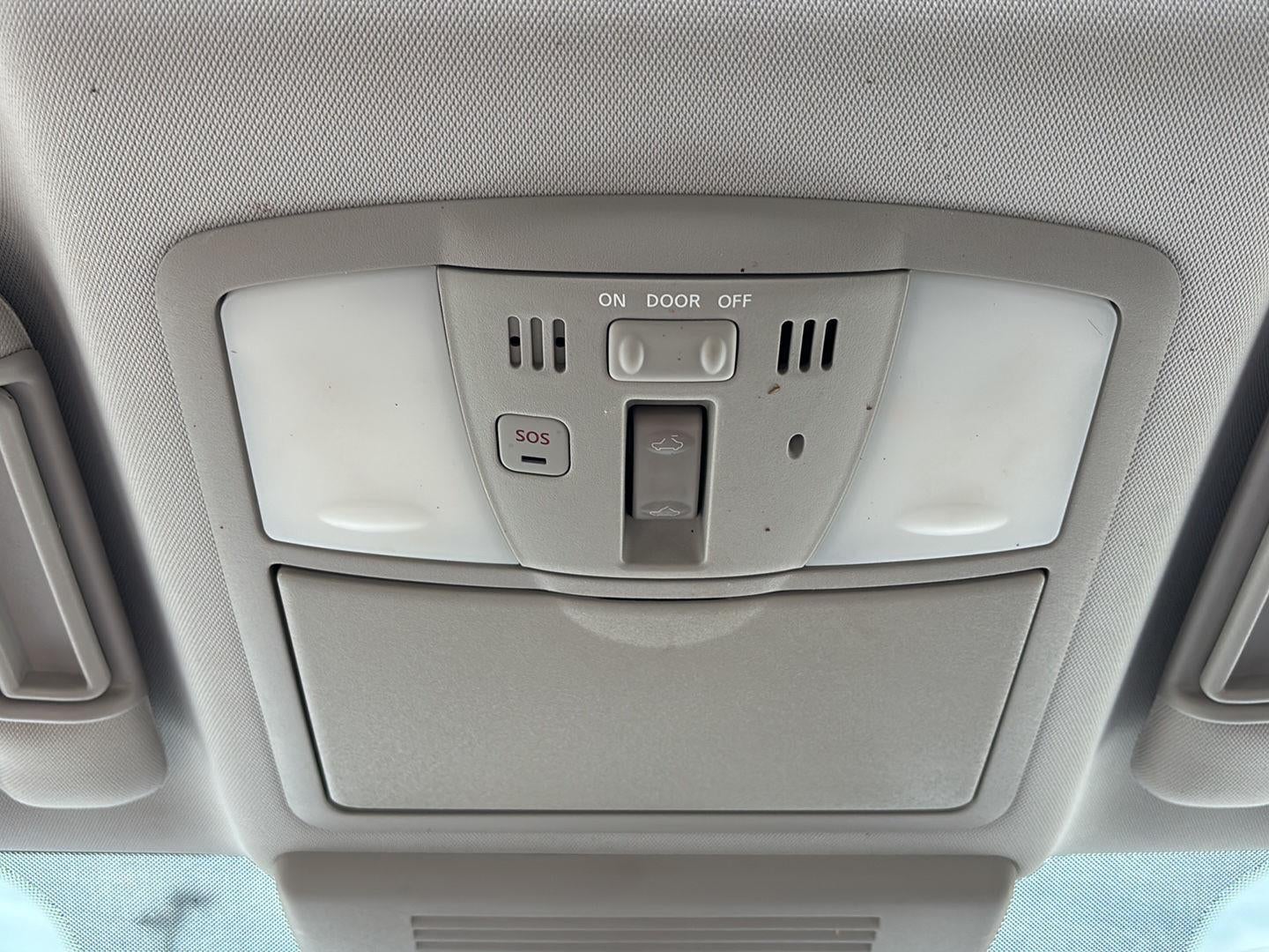 2017 INFINITI QX80 Base