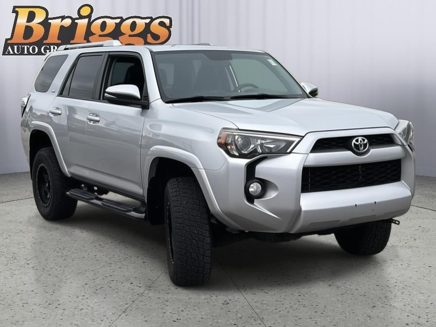 2015 Toyota 4 RUNNER Base