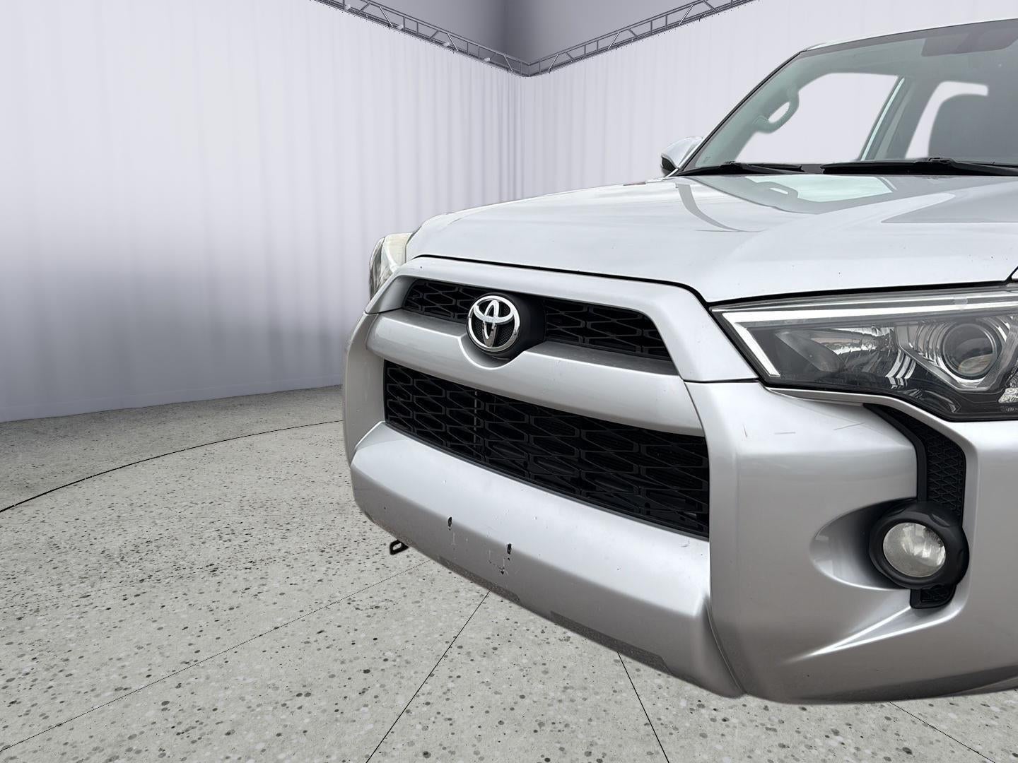 2015 Toyota 4 RUNNER Base