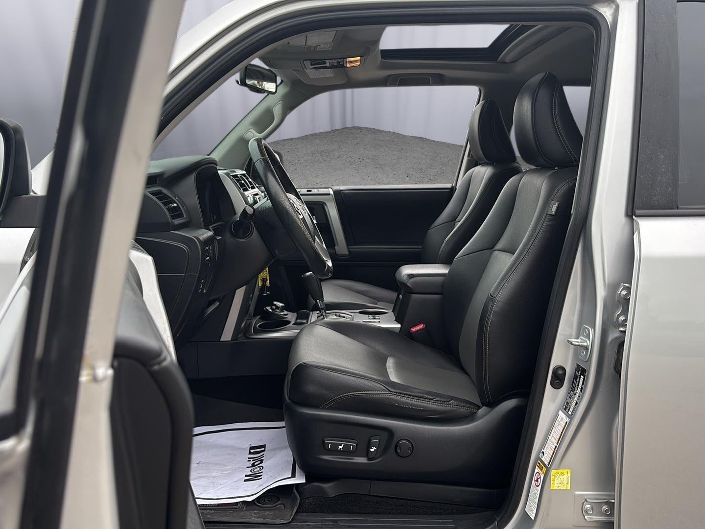 2015 Toyota 4 RUNNER Base