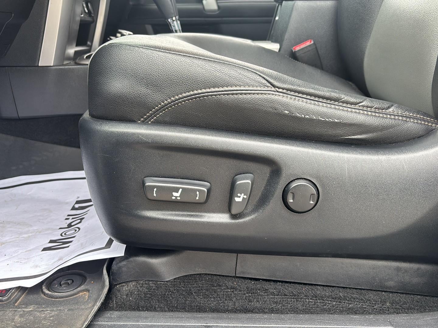 2015 Toyota 4 RUNNER Base