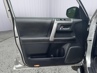 2015 Toyota 4 RUNNER Base
