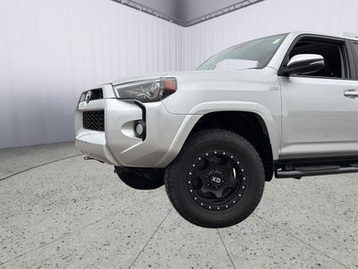 2015 Toyota 4 RUNNER Base