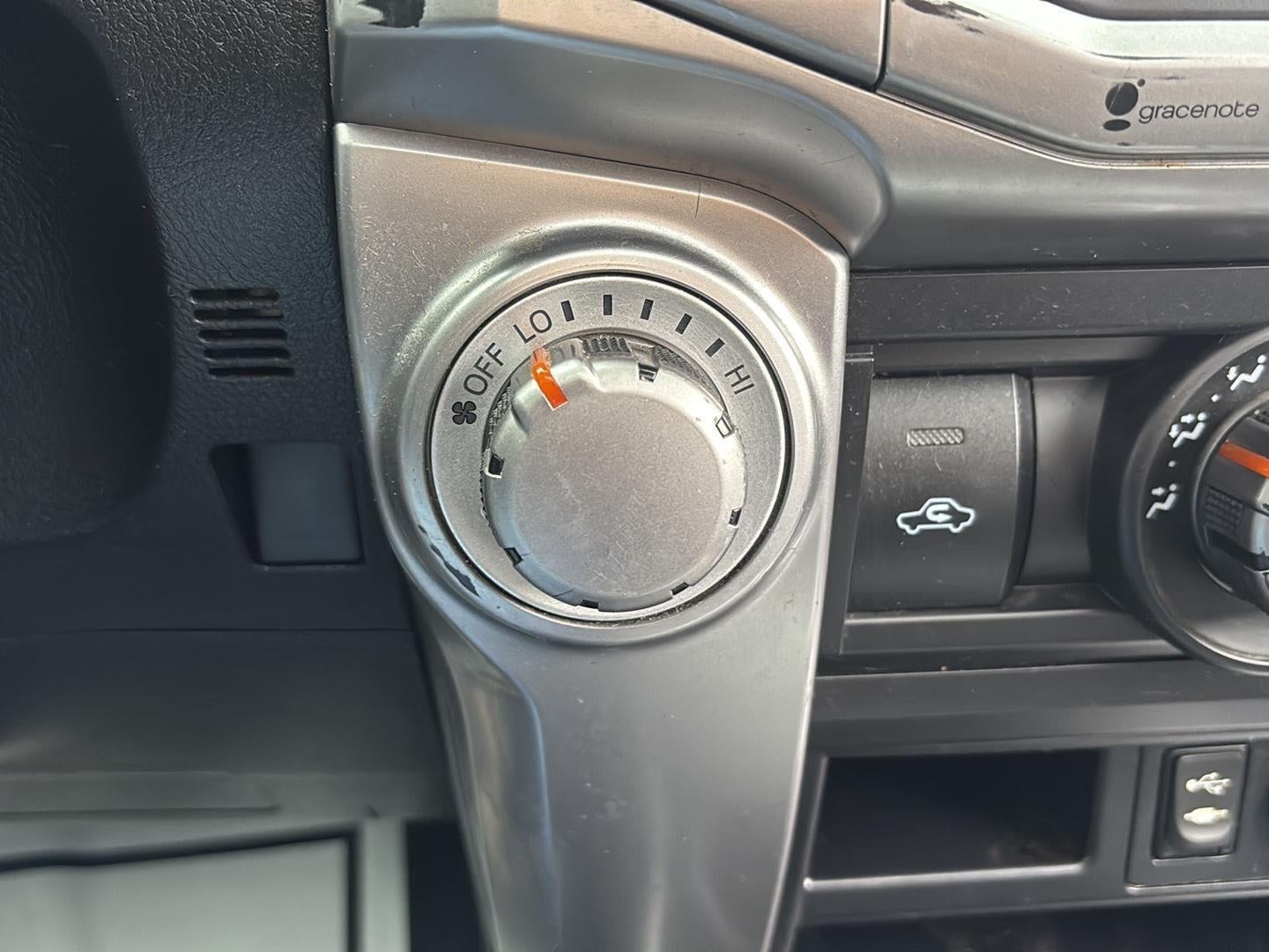 2015 Toyota 4 RUNNER Base