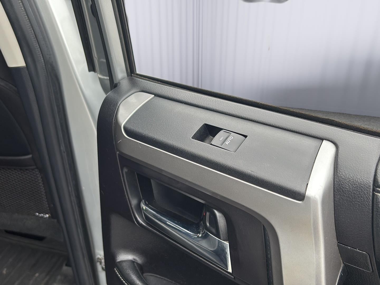 2015 Toyota 4 RUNNER Base