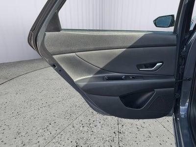 2025 Hyundai ELANTRA SEL